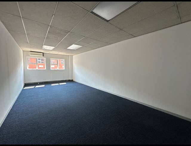 50.50M² OFFICE TO LET IN CENTURION CENTRAL